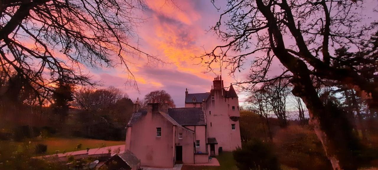 East Wing Lickleyhead Castle Villa Auchleven ภายนอก รูปภาพ