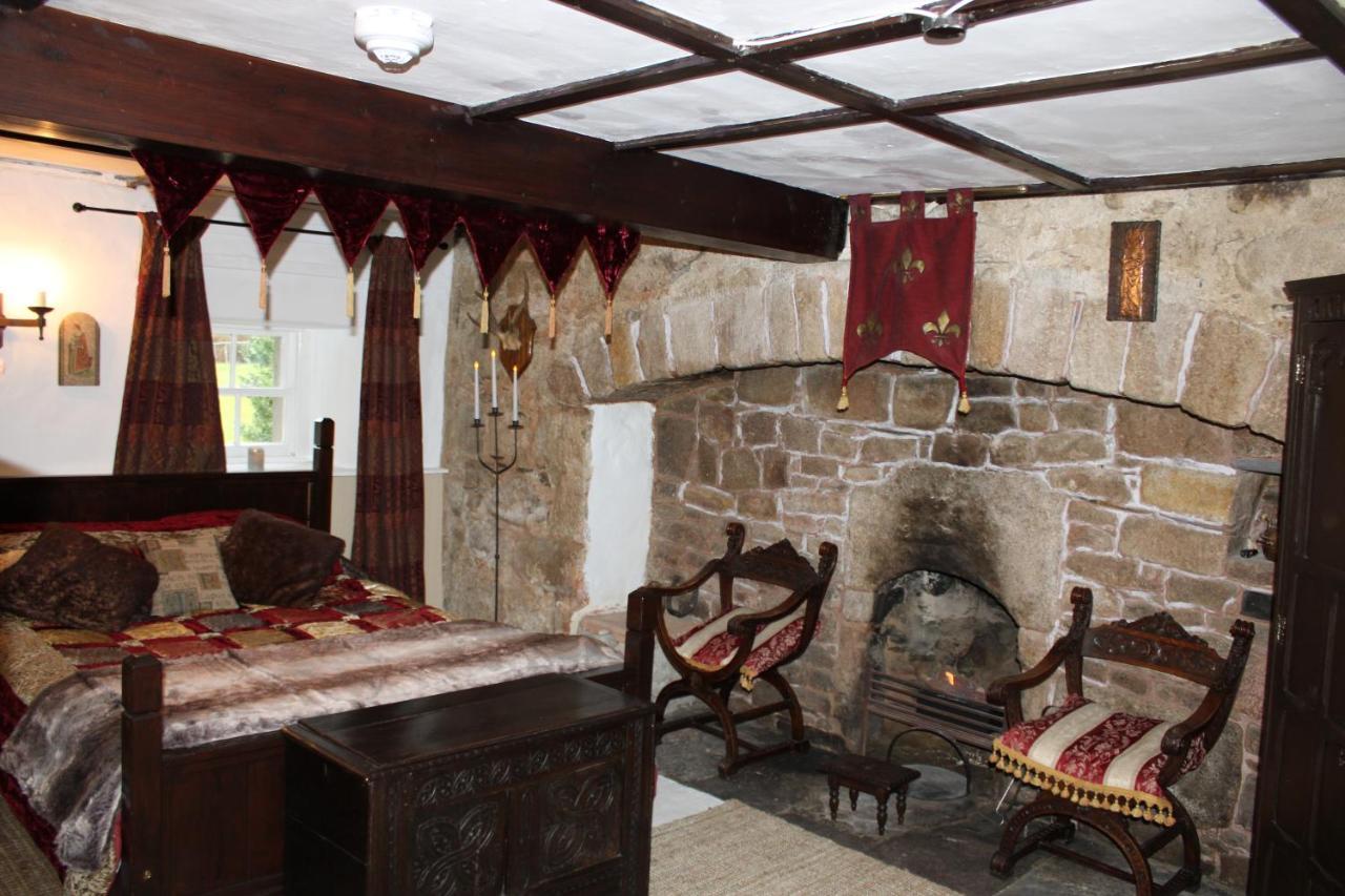 East Wing Lickleyhead Castle Villa Auchleven ภายนอก รูปภาพ